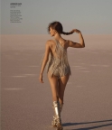 elleaus014.jpg